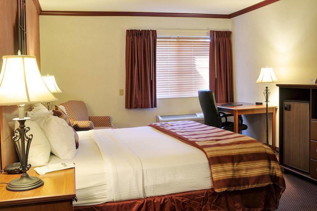 A Hotel Inn Sunapee Mount Sunapee Bagian luar foto