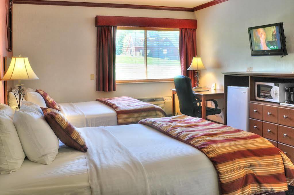 A Hotel Inn Sunapee Mount Sunapee Bagian luar foto